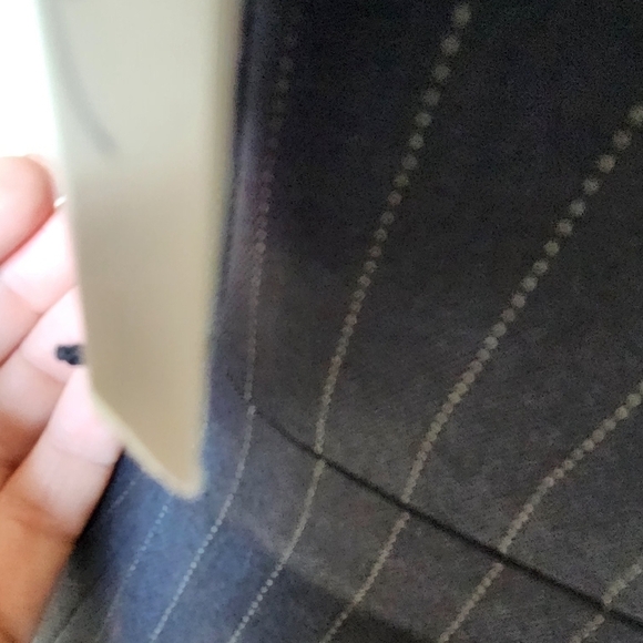 Kasper Women's Sleeve Black Pin Striped Dress Size 8. - Picture 3 of 8